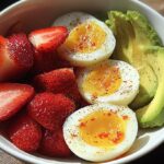 healthy breakfast bowl