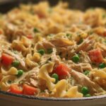chicken pot pie noodle skillet